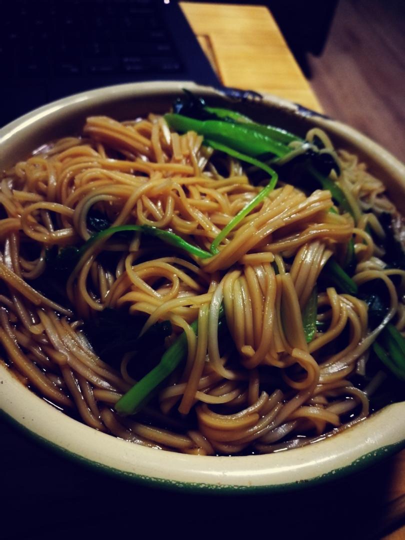 小葱麻油酱油面