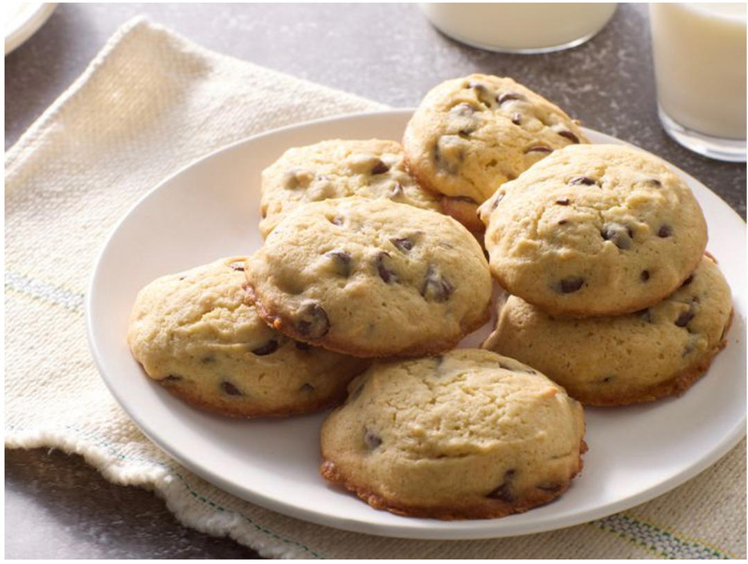 Banana Chocolate Chip Cookies