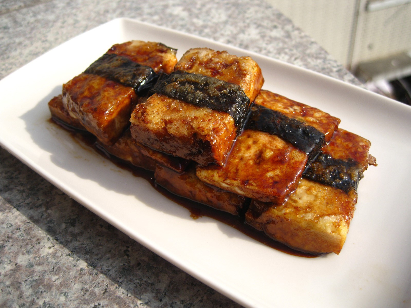 肥而不腻小何君做的日式照烧海苔豆腐