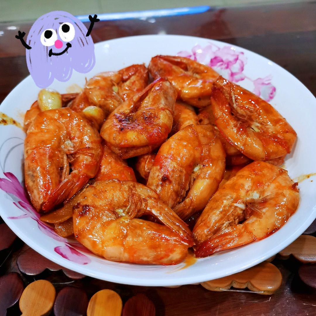 香到舔盘的油焖大虾（详解如何清理好一只虾）