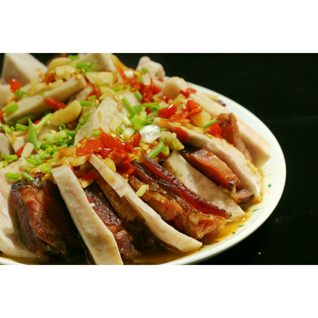 itutu做的浇汁荔浦芋头蒸腊肉