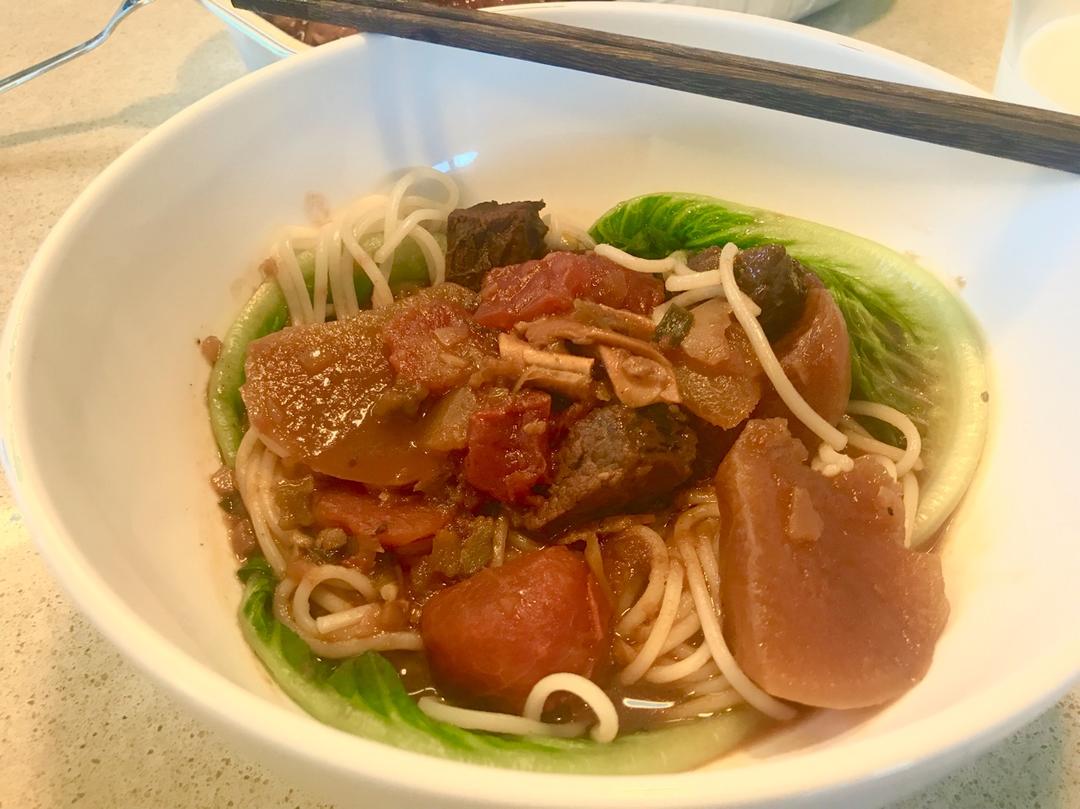红烧牛腩面
