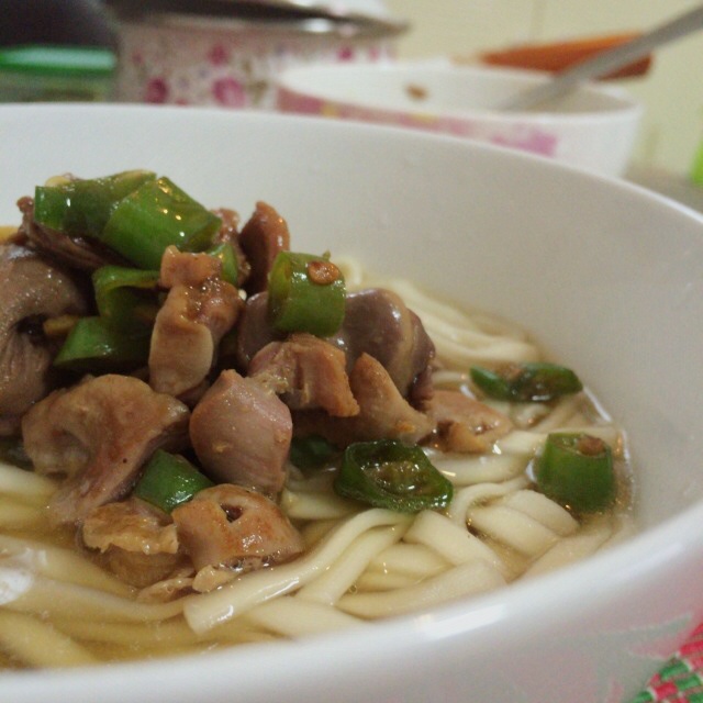 小米椒爆鸡胗