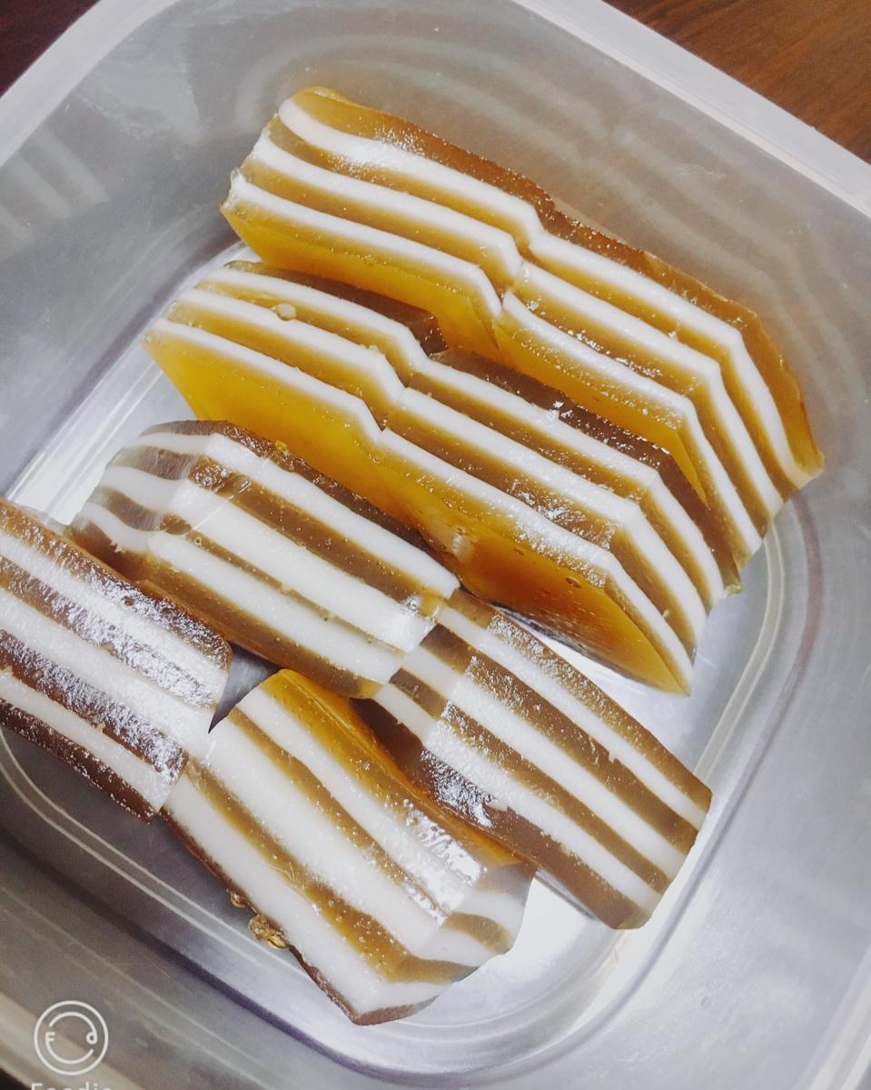 ai美丽做的q弹椰汁千层糕(马蹄糕)