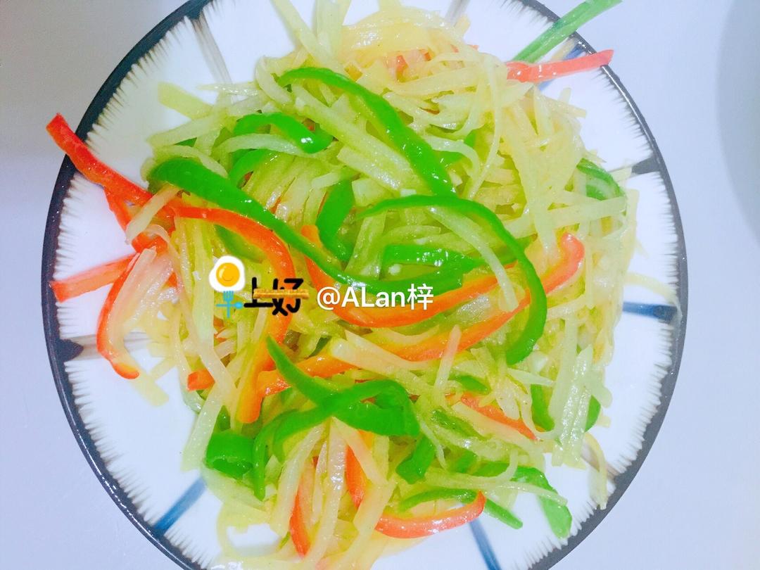 脆脆的酸辣土豆丝