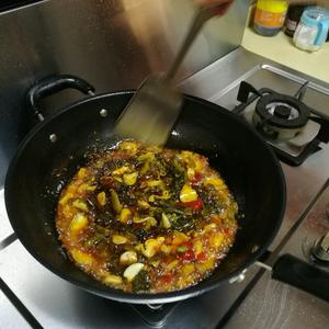 酸菜鱼火锅的做法 步骤4