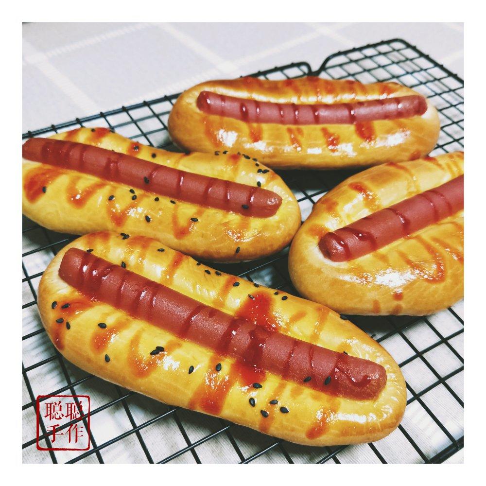 热狗面包
