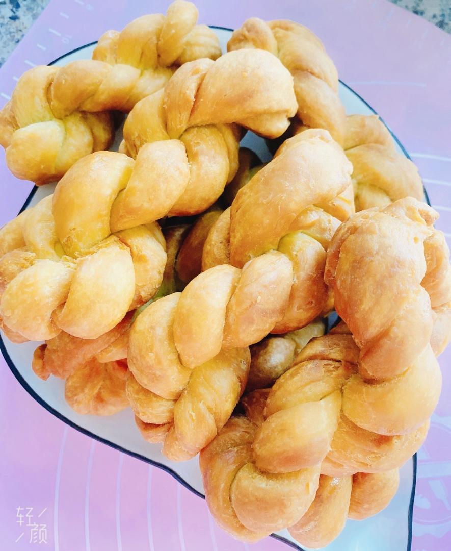 鸡蛋小麻花