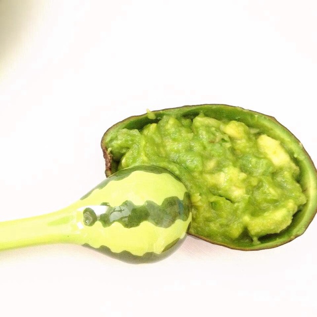 白糖拌牛油果（牛油果冰淇淋）