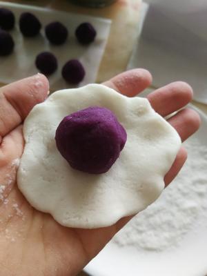 椰丝紫薯球的做法 步骤6
