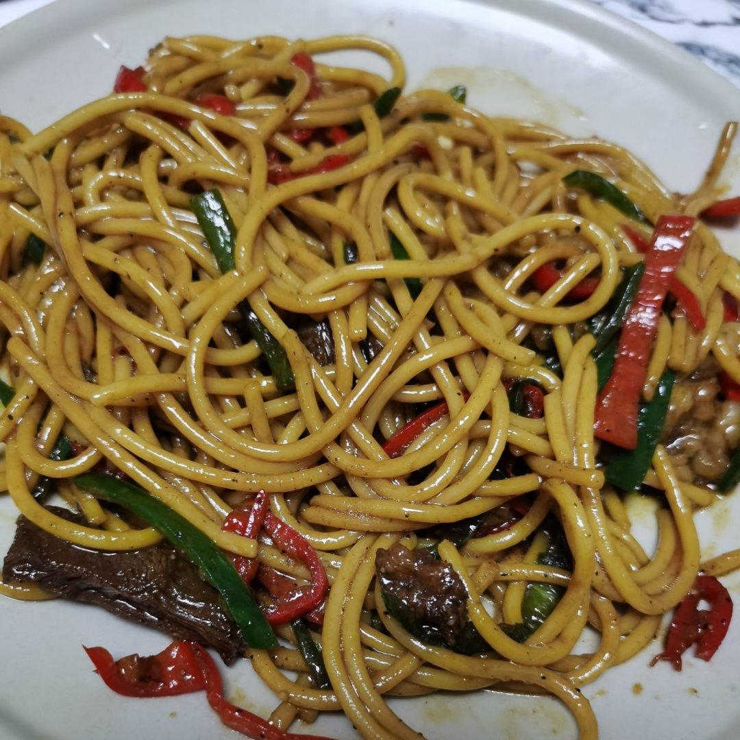 比餐厅好吃的黑椒牛柳意面🍝零失败简单教程