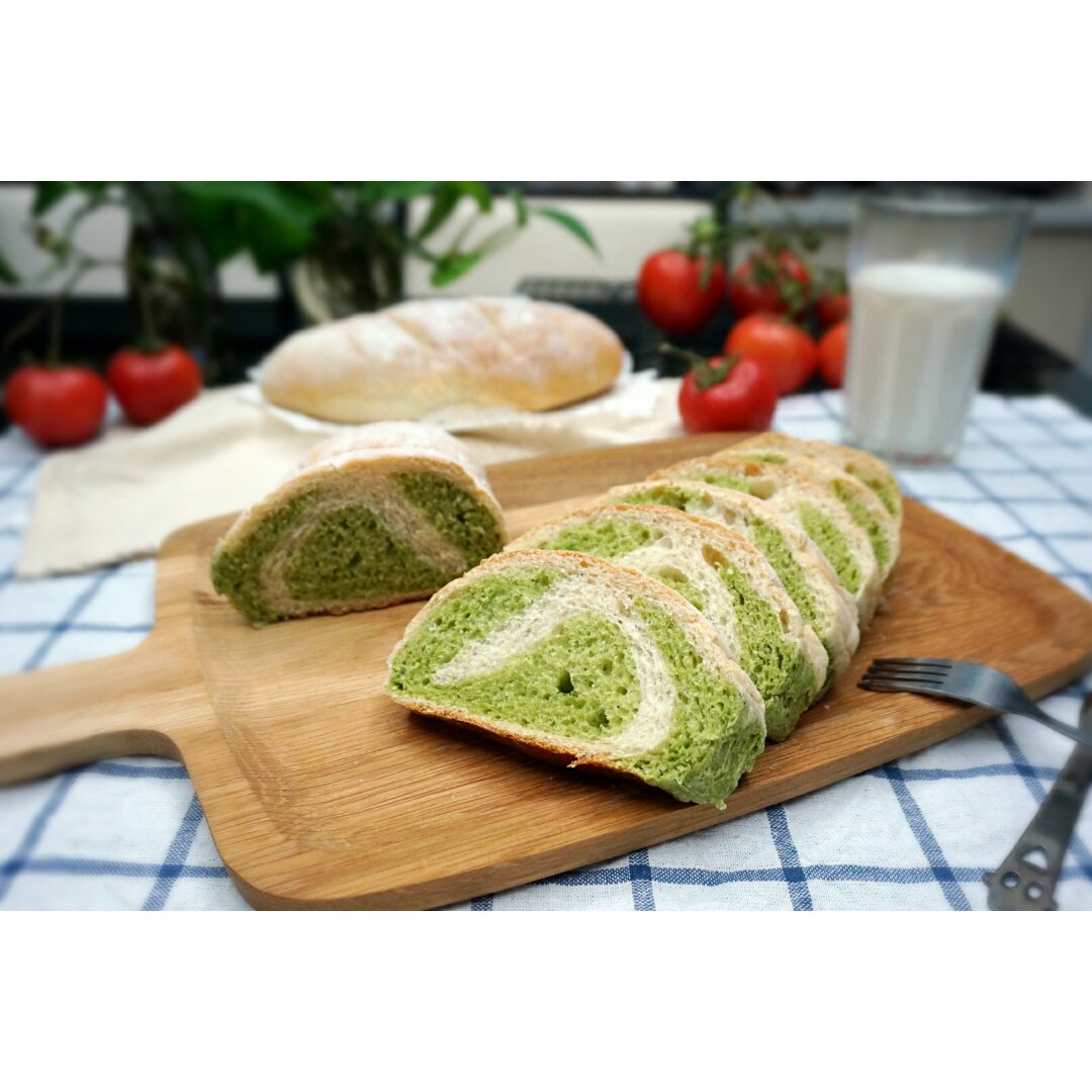 抹茶双色豆渣面包