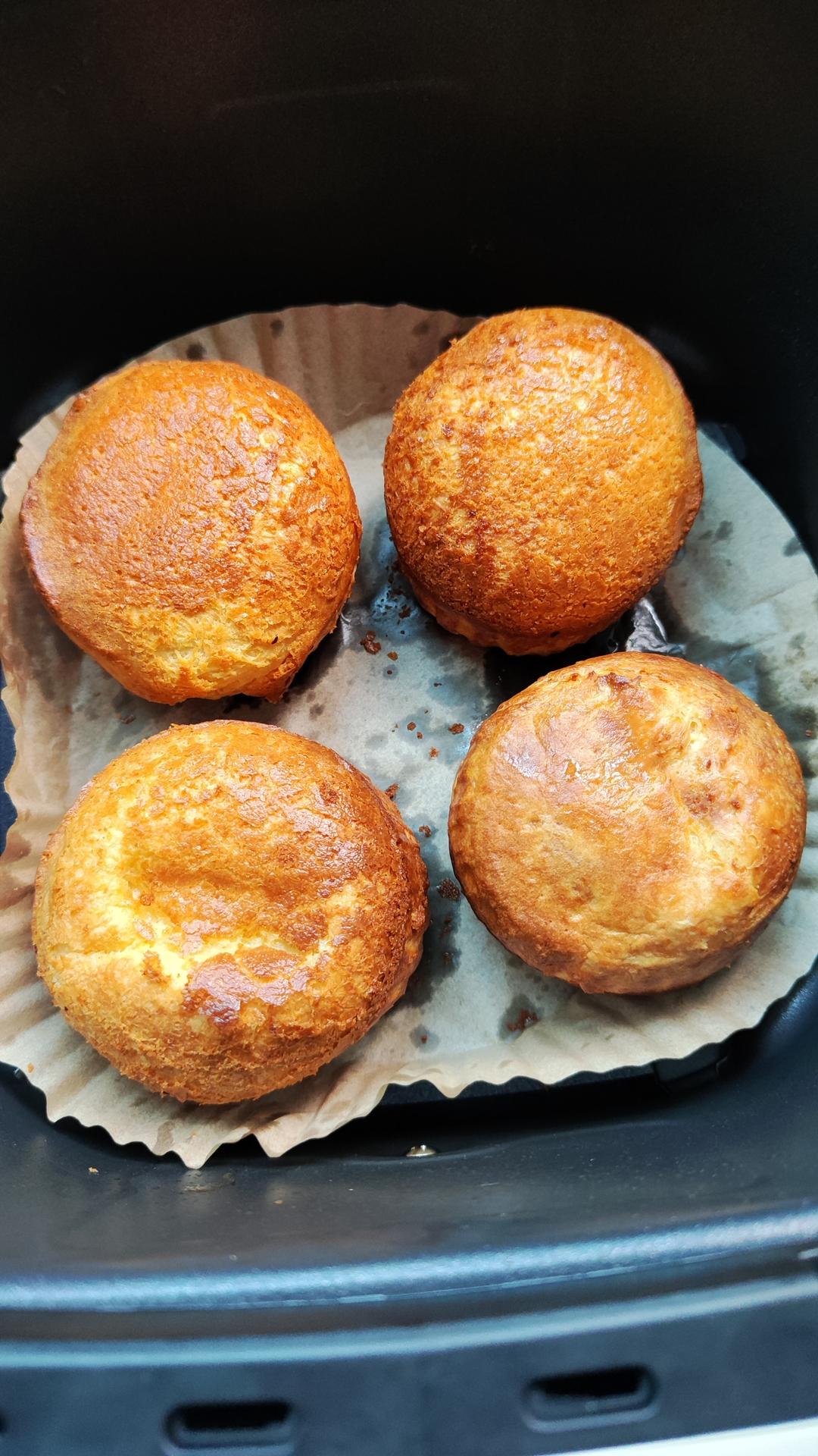 一口软糯，满嘴奶香！有手就会的空气炸锅黄油年糕！