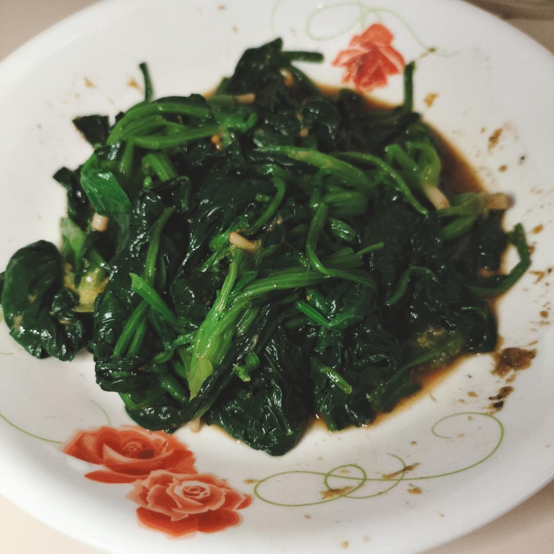 老少都爱吃的麻酱拌菠菜