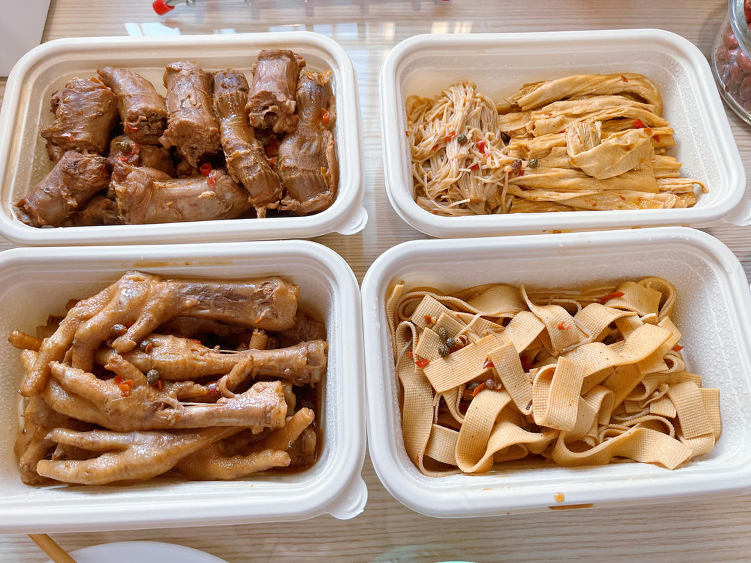 “销魂”卤鸡爪
