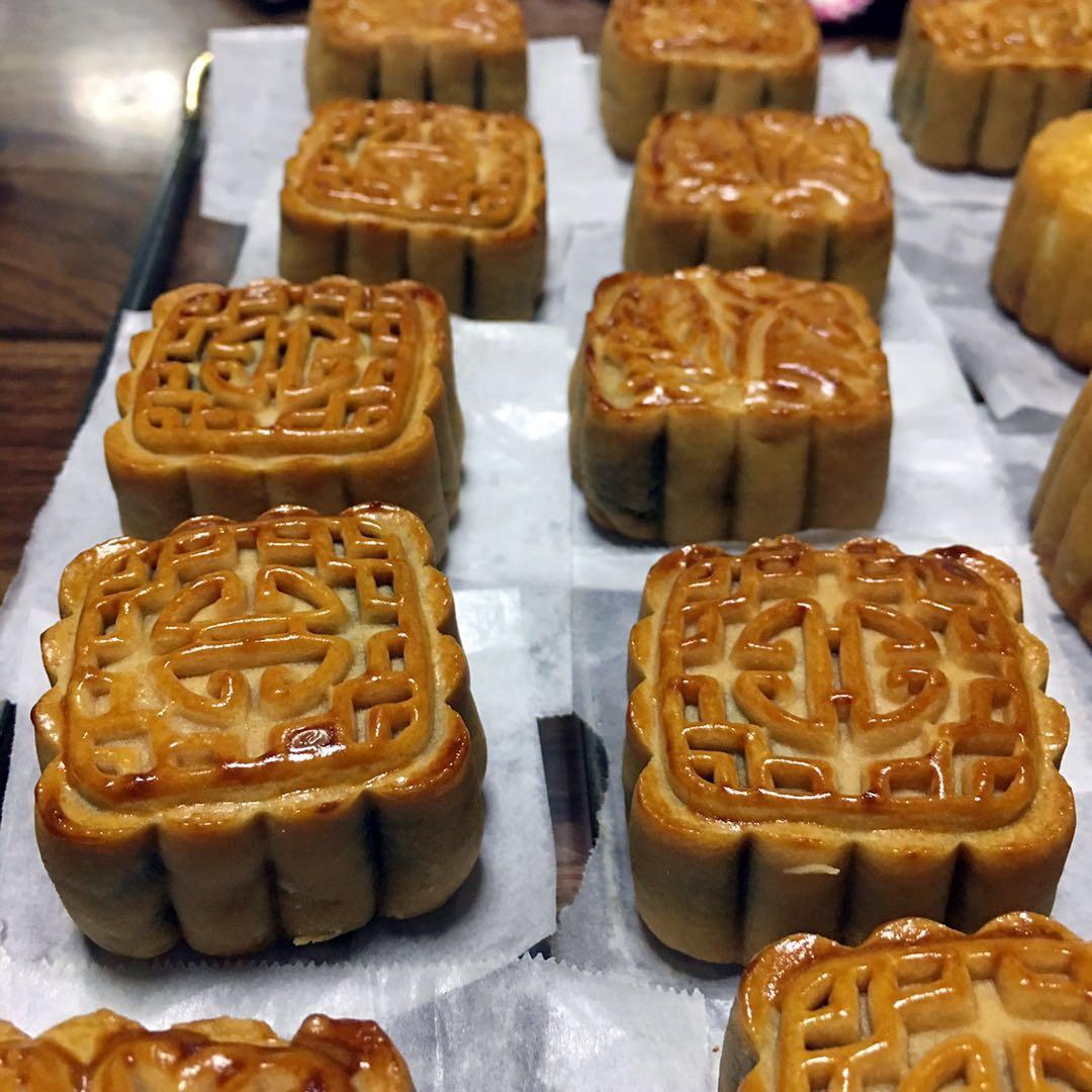 椰蓉月饼 | 不用炒料，成功率超高哦