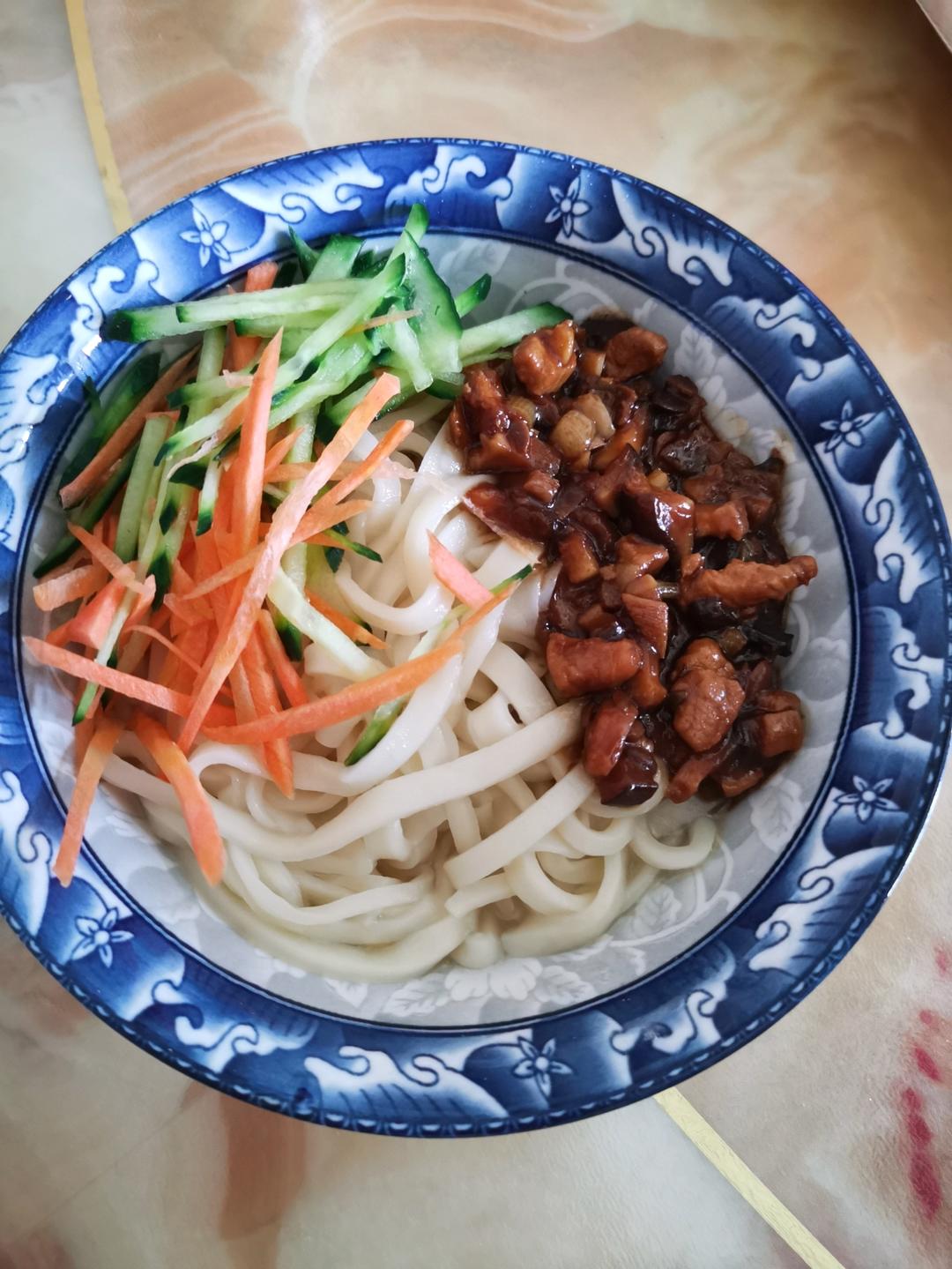 炸酱面