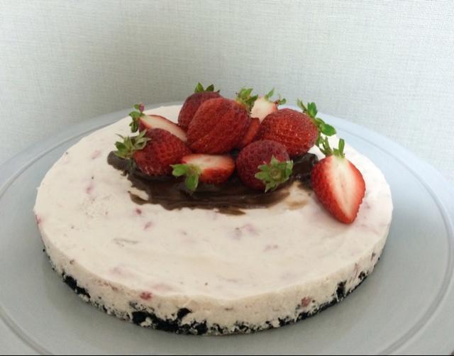 草莓奶油芝士蛋糕的做法