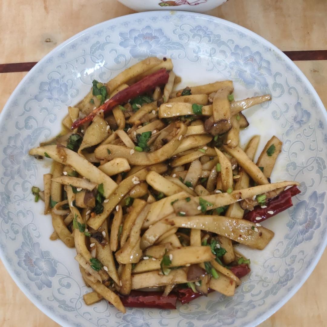 香辣有嚼劲❗️超下饭的干煸杏鲍菇