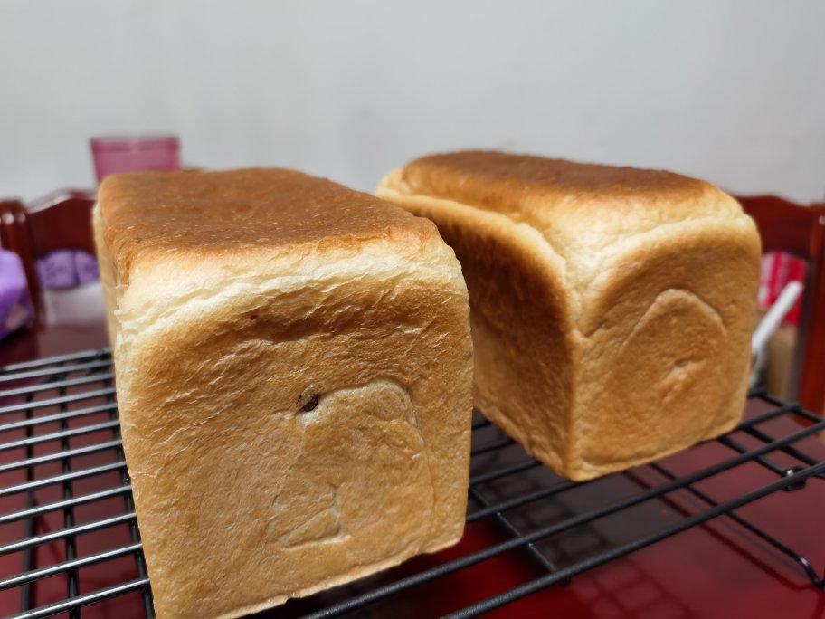 软到拿不起来的生吐司