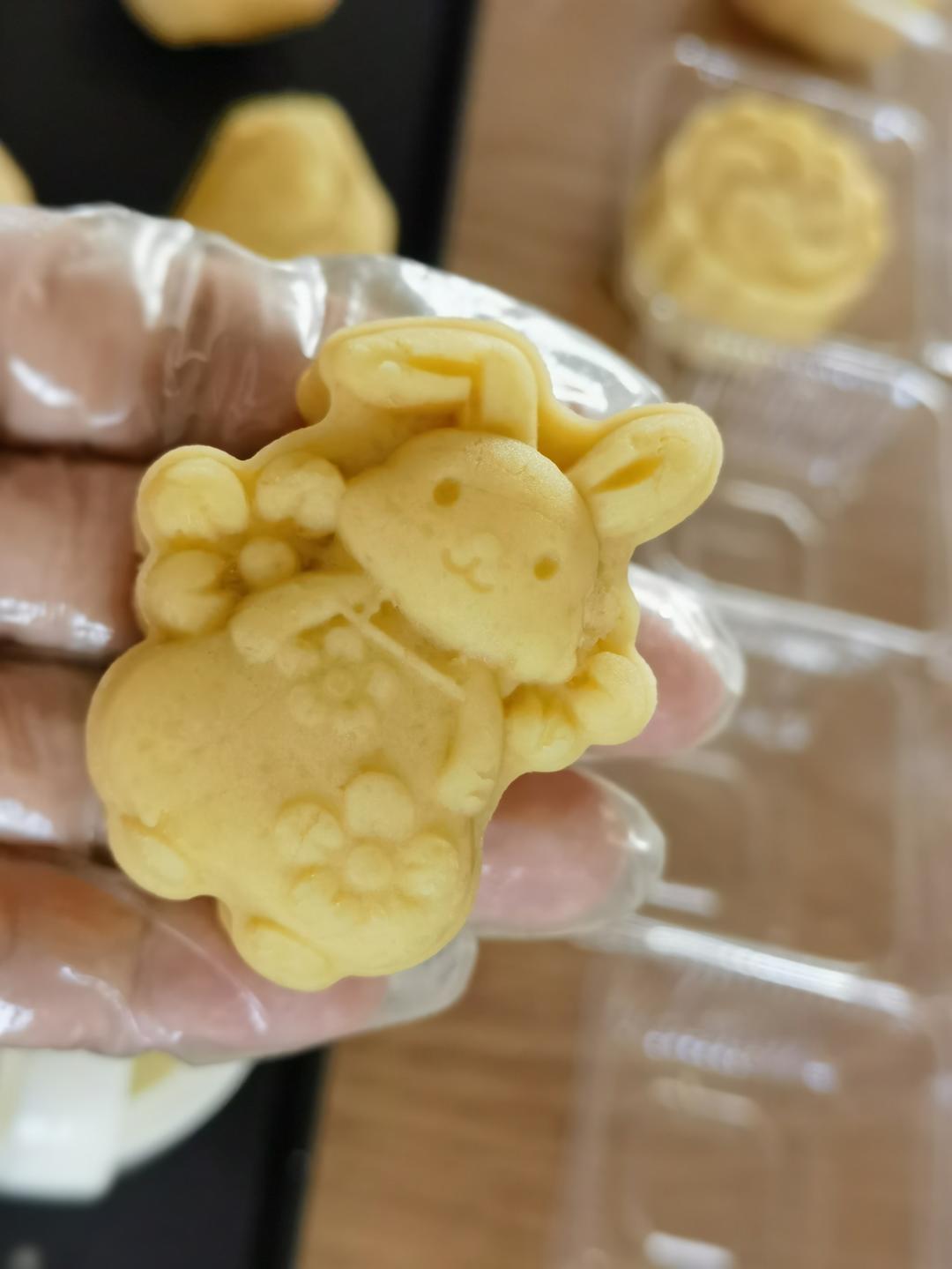 樱花流心绿豆糕
