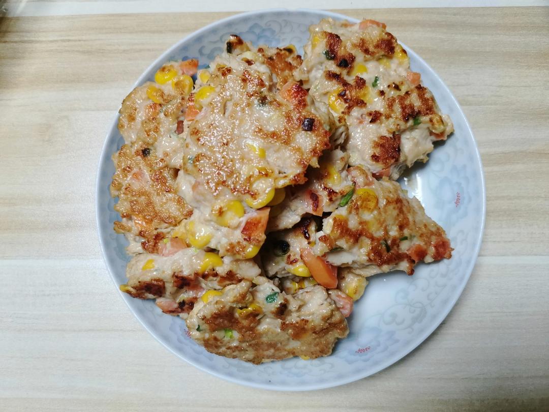 减肥餐低脂鸡胸肉饼