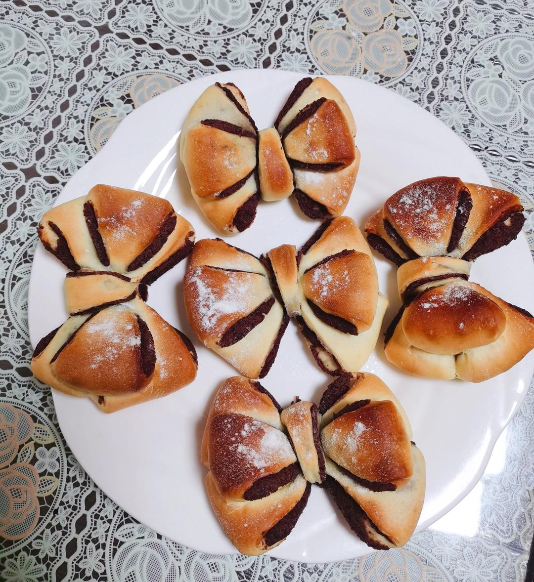 好吃又好看的蝴蝶结🎀豆沙面包