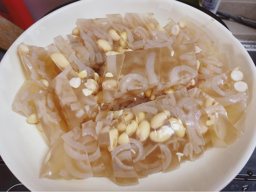 水晶肉皮冻