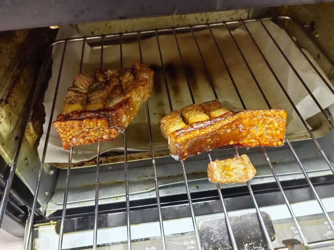 一次就成功的脆皮烧肉