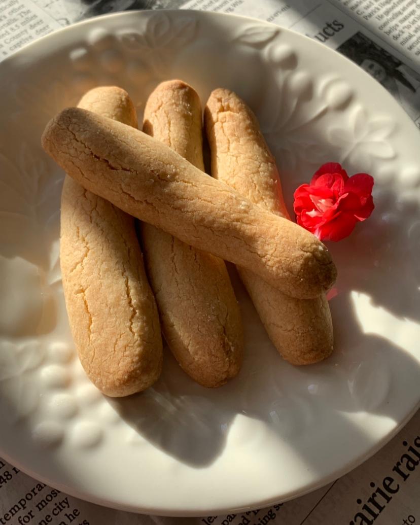 简单到极致，只需四种原料的坚果饼干棒！