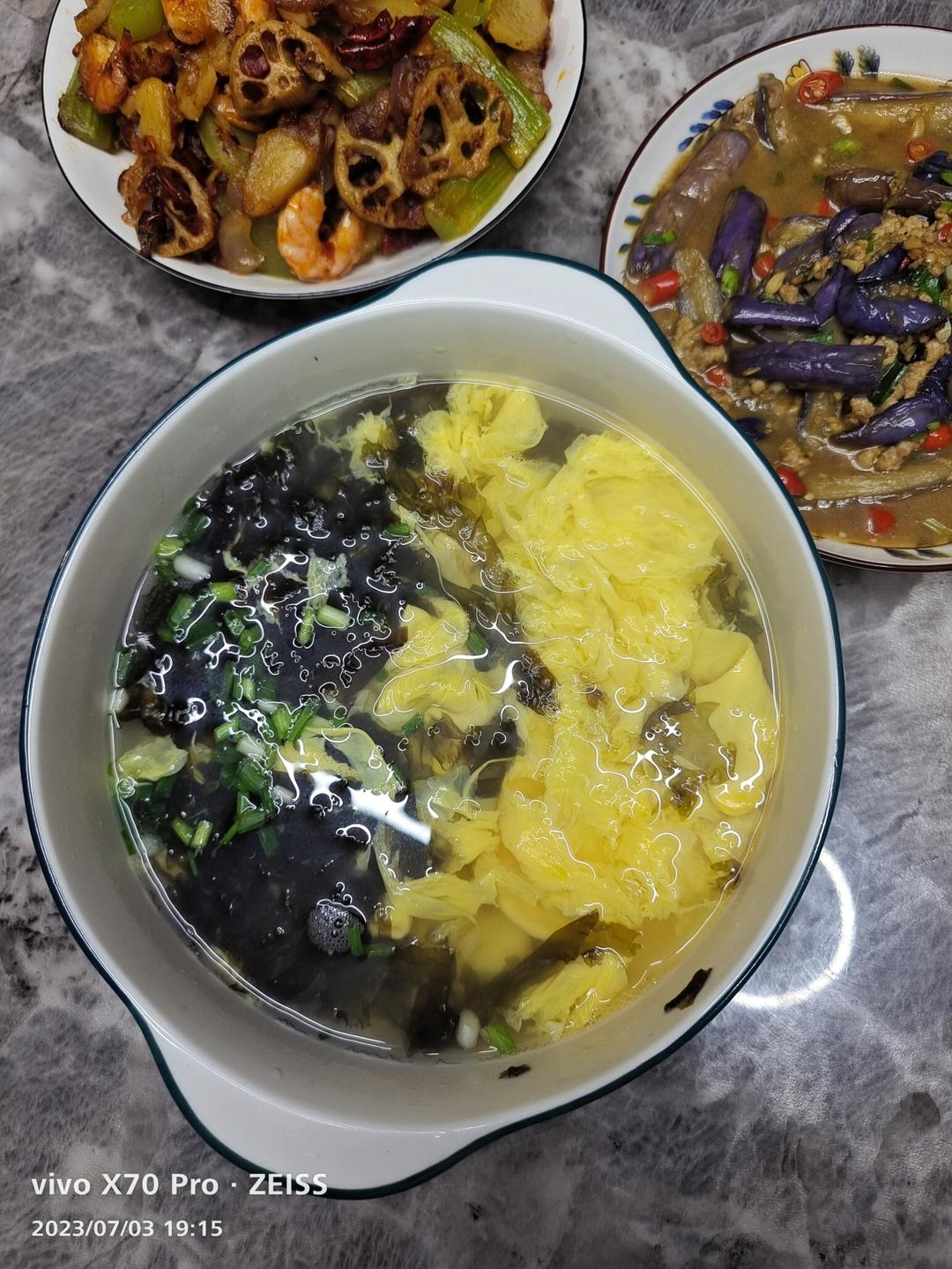 最鲜美好喝的「紫菜蛋花汤」