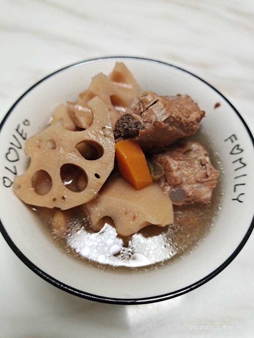 高压锅版莲藕排骨汤