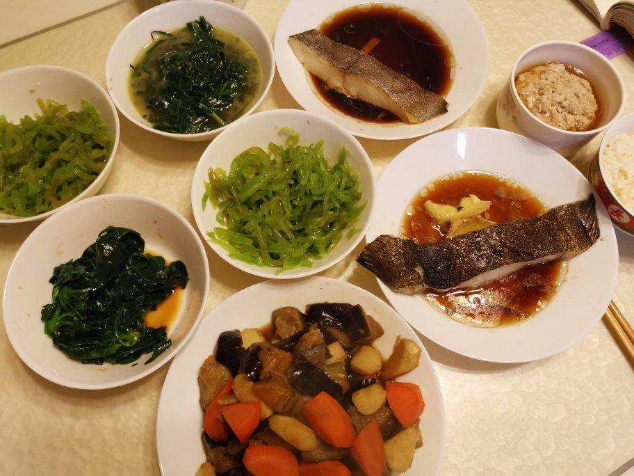午餐晚餐吃点啥？