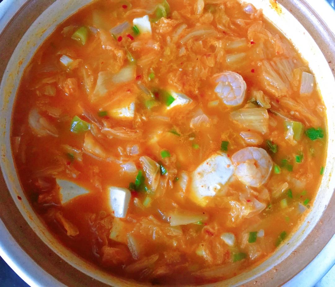 辣白菜豆腐汤