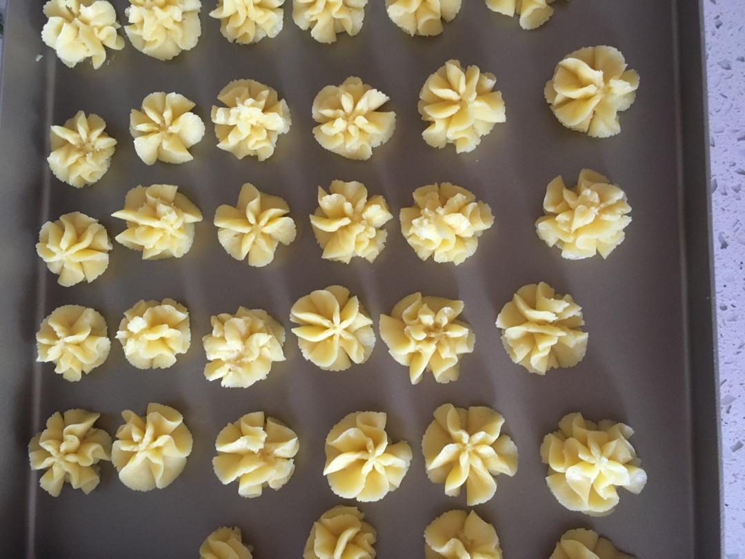 酥酥的黄油曲奇