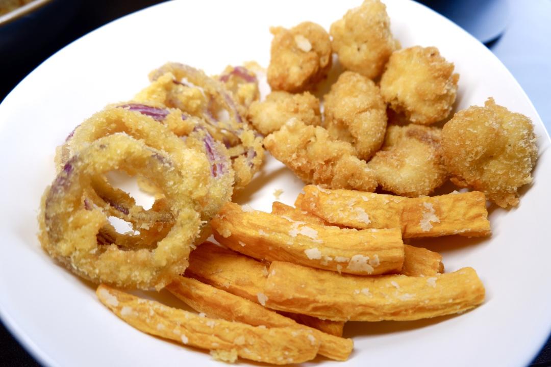 油炸红薯条