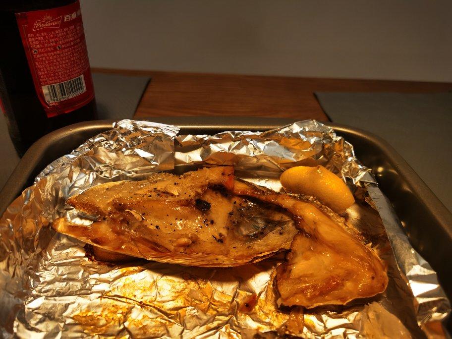 不输日料店的烤三文鱼头