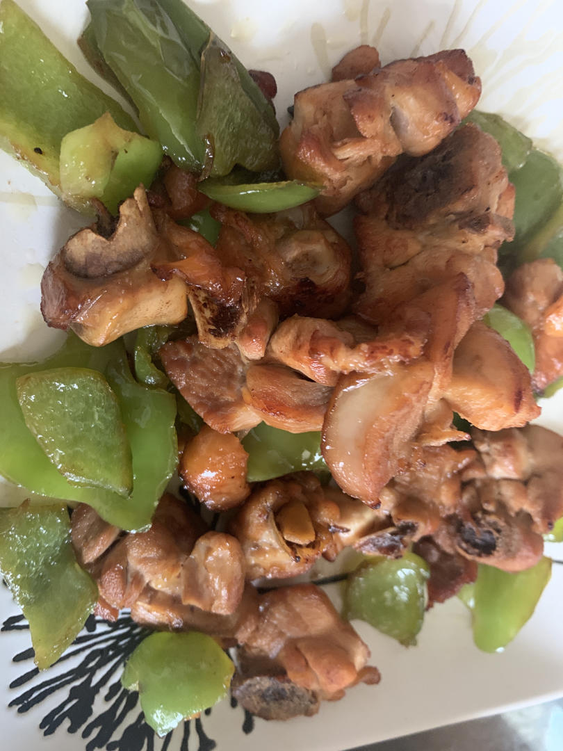 青椒炒鸡肉
