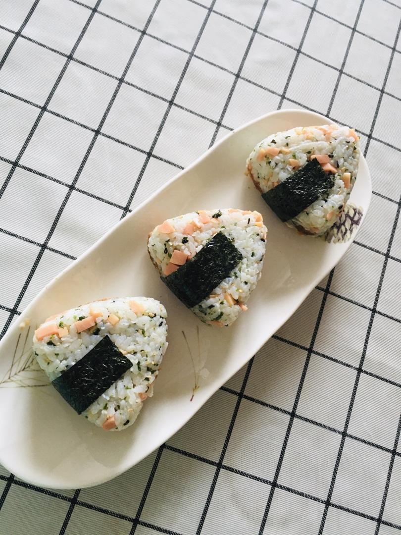 大盆友小盆友都喜欢的日式饭团
