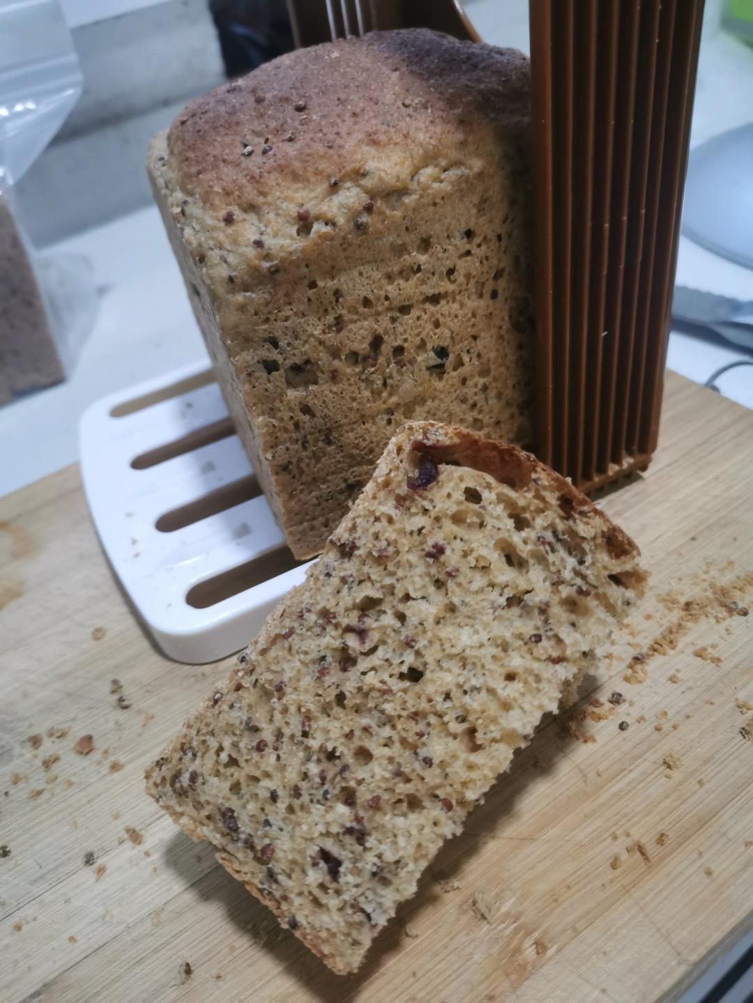 100%纯全麦藜麦吐司 波兰种