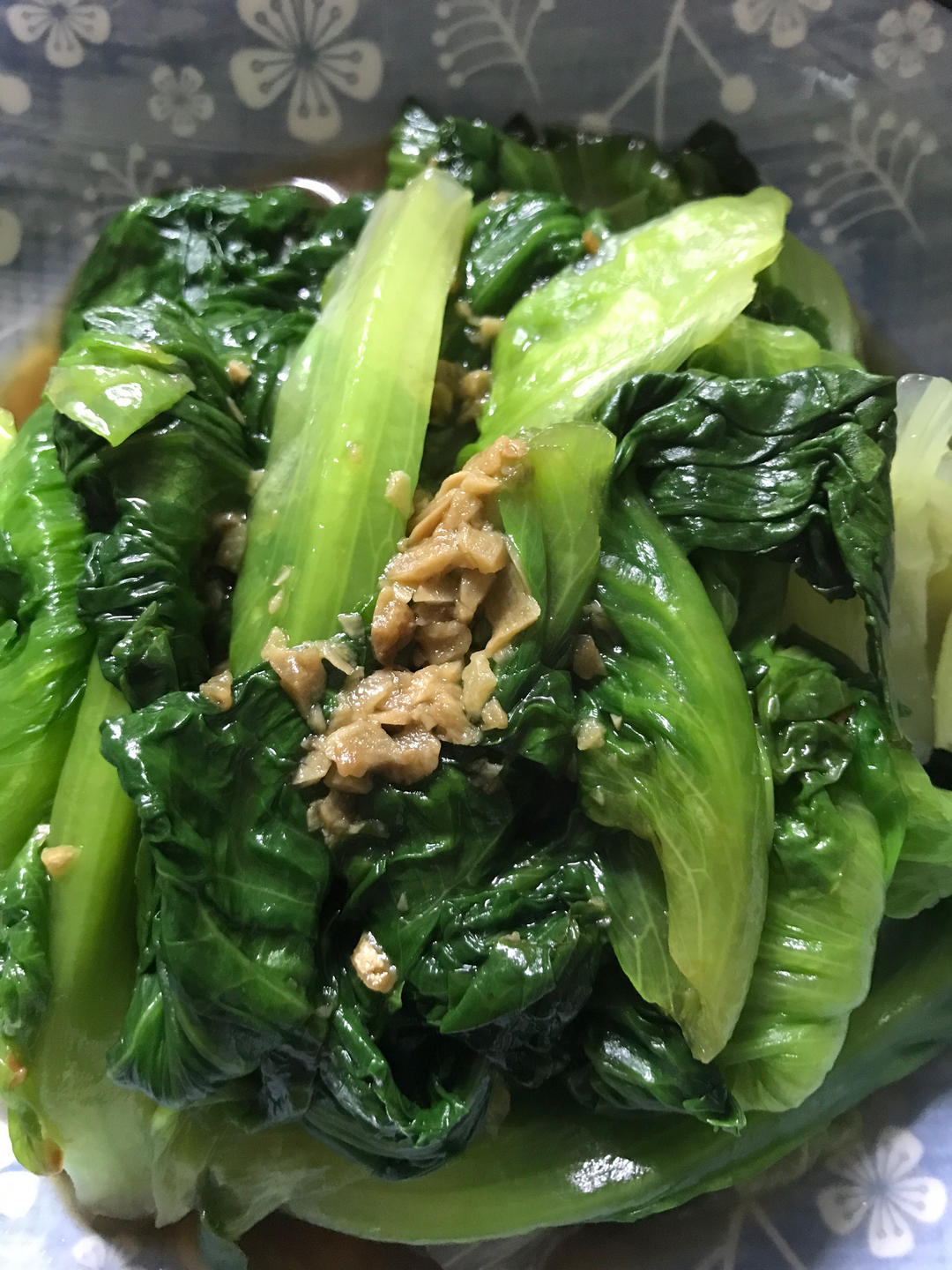 减脂金蒜烫生菜