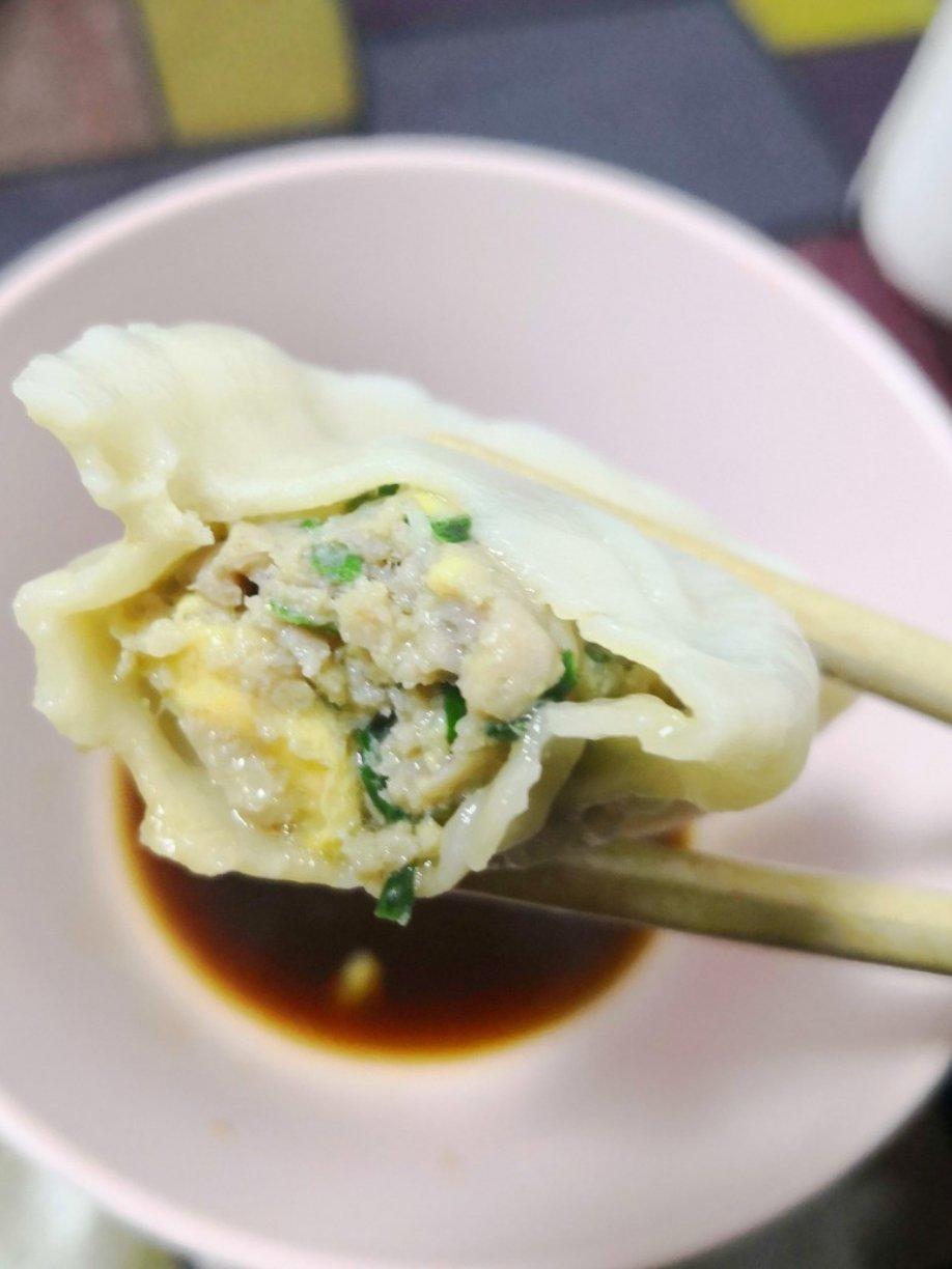 韭菜鸡蛋虾仁三鲜饺子