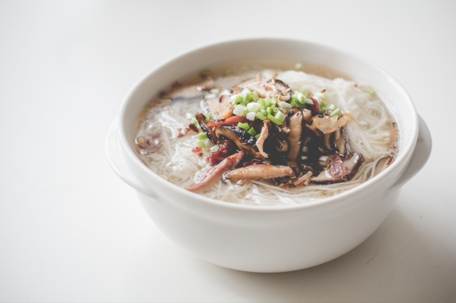 面条 姜酒纱面 呵呵是吗做的姜酒纱面 呵呵是吗