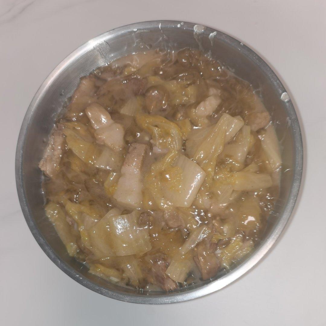 东北酸菜猪肉炖粉条