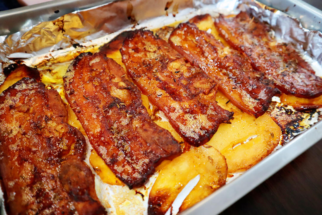 小厨oursbrun做的烤五花肉〖北鼎烤箱食谱