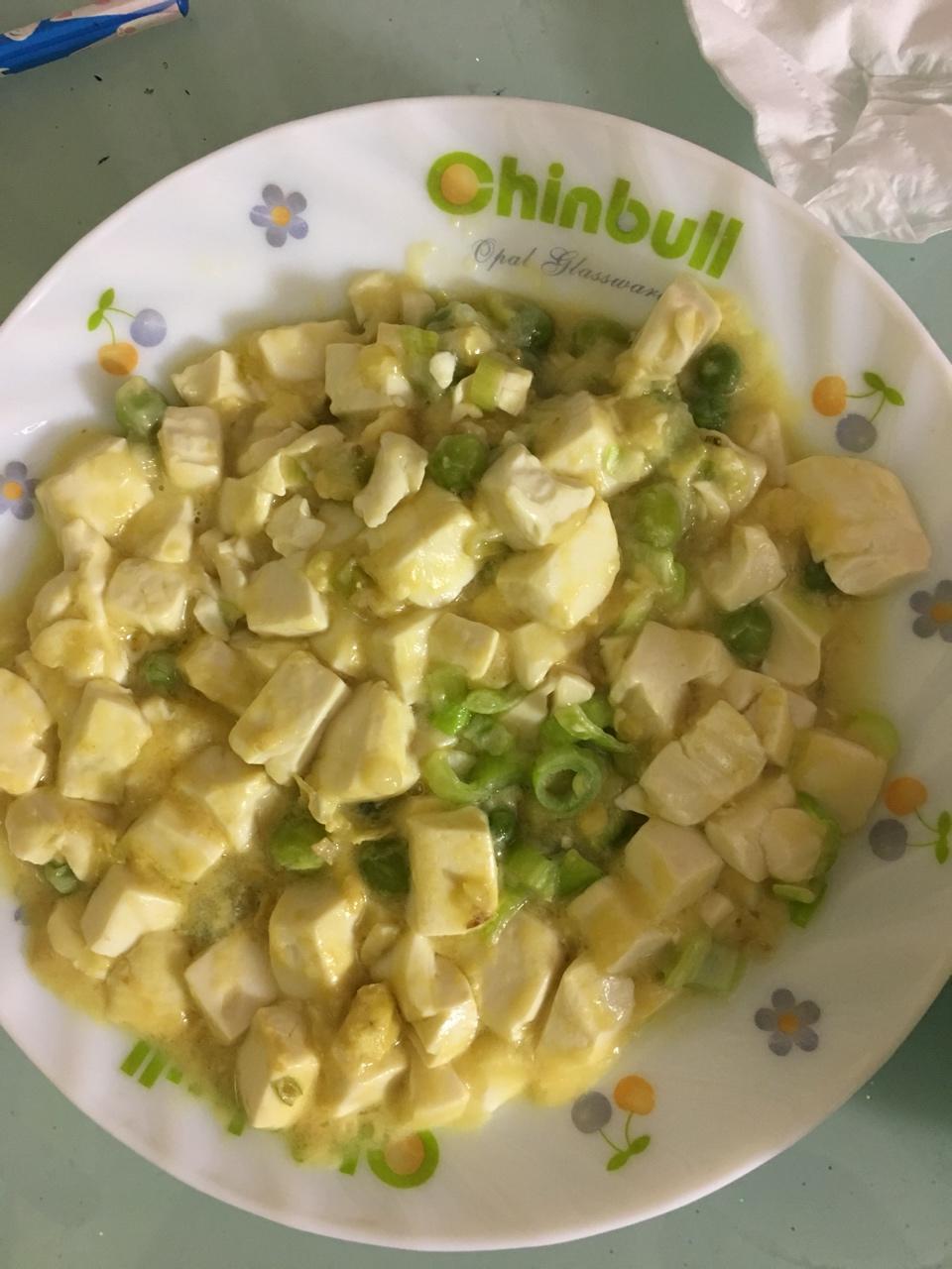咸蛋黄豆腐