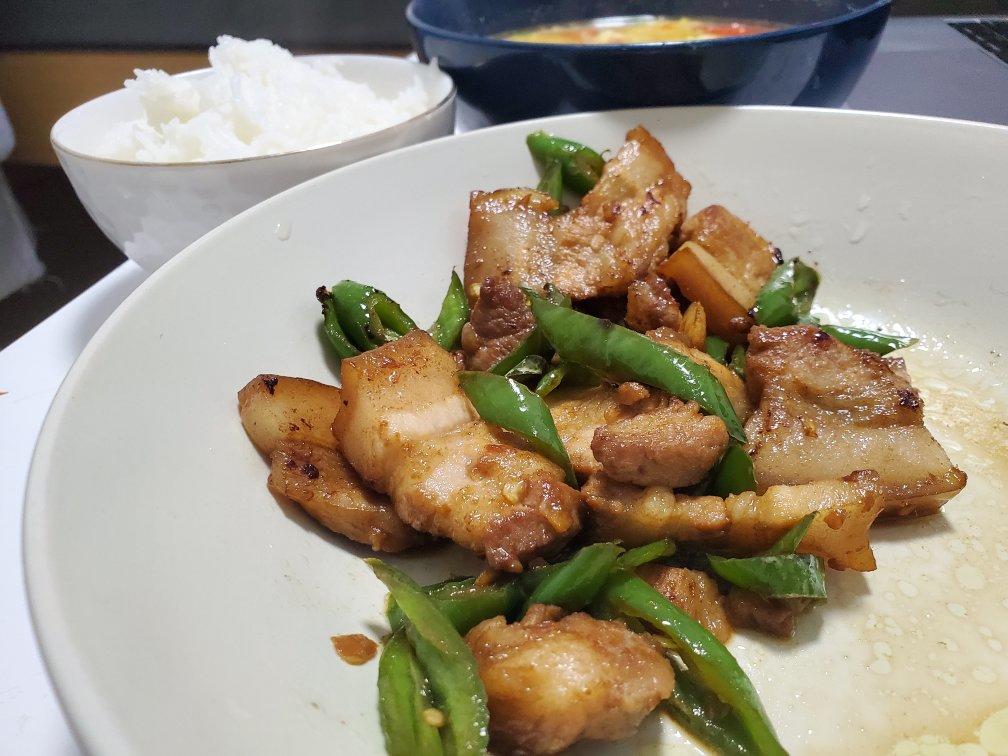 农家小炒肉【记忆中勾魂的油汤】