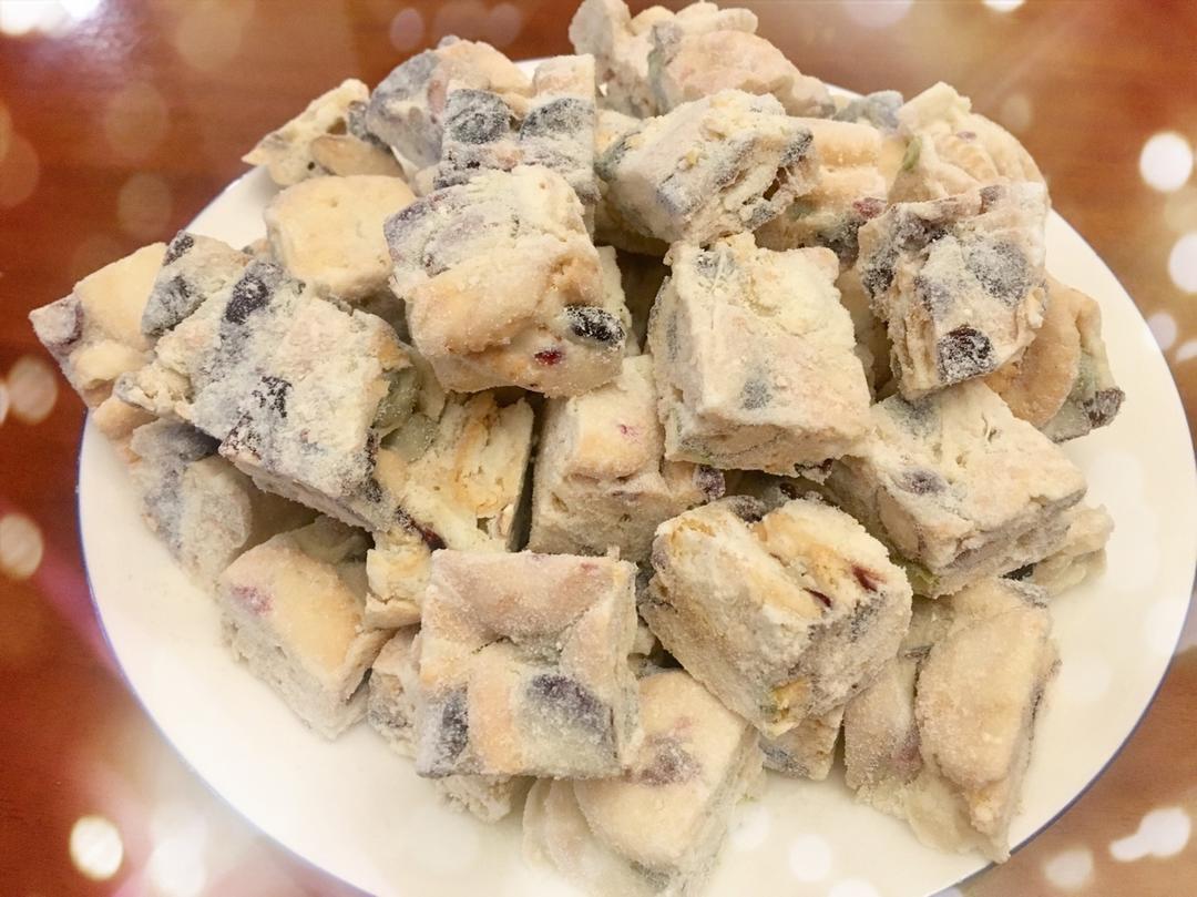 超简单又好吃的雪花酥