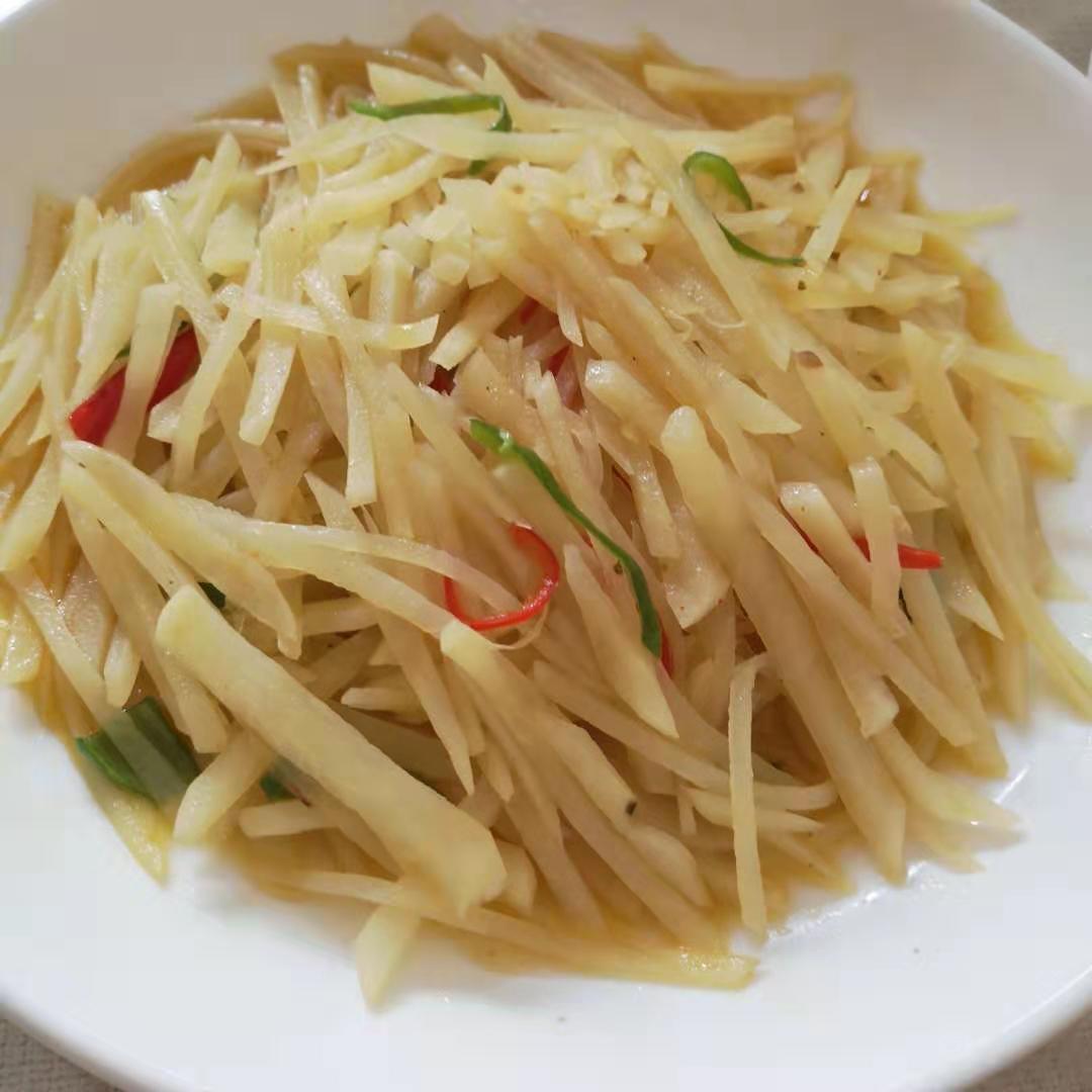 超级下饭的快手菜家常小炒土豆丝的做法