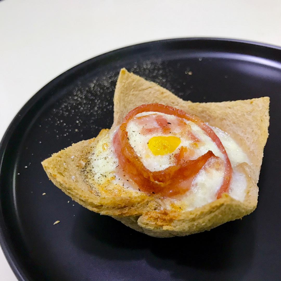 培根鸡蛋吐司杯